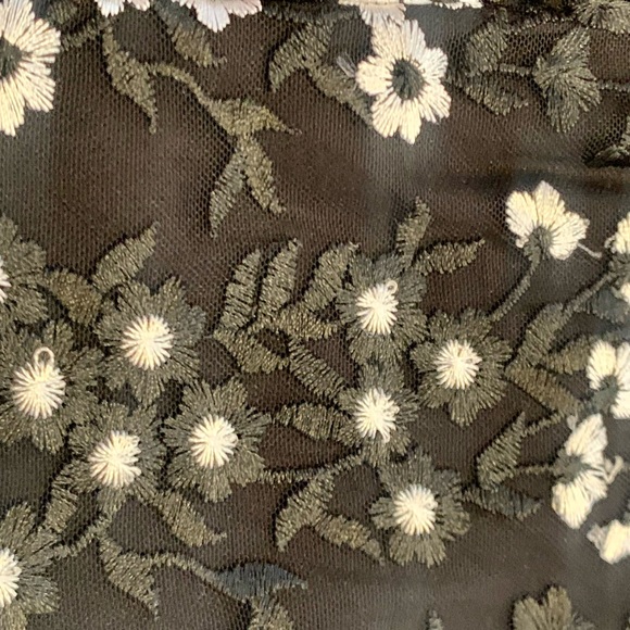 Betsey Johnson, sleeveless, black and white dress - Picture 16 of 16